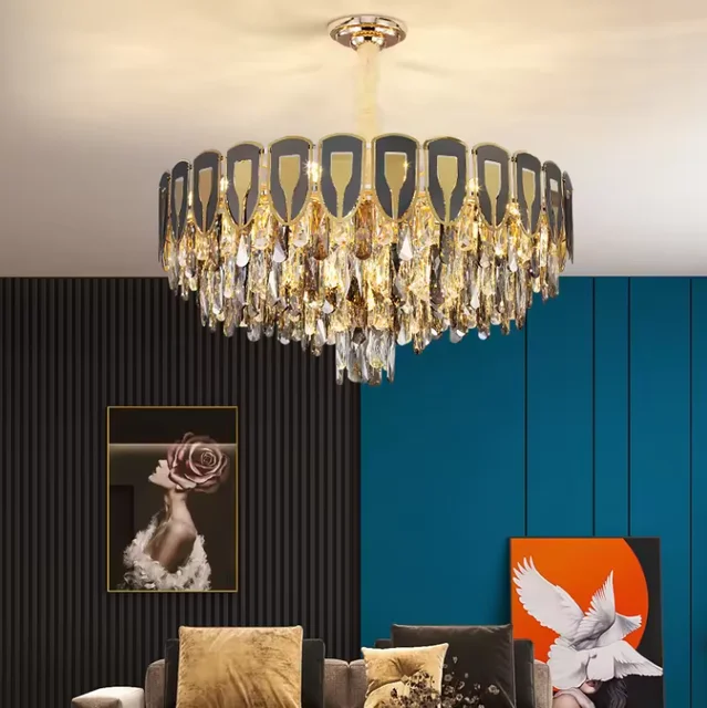 Hanging luxury crystal chandelier