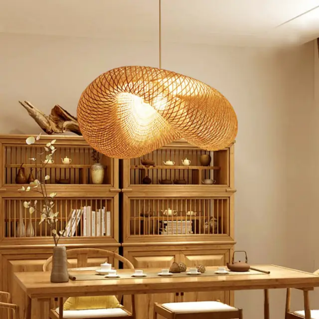 Retro handicraft bamboo shade woven pendant light