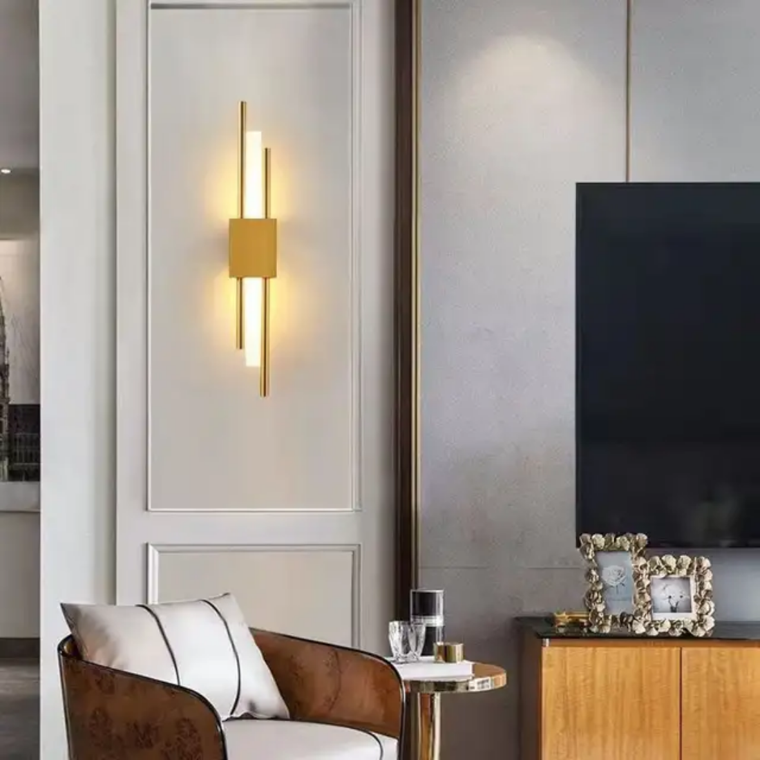 Modern creative sconces wall lights  acrylic iron led wall lamp