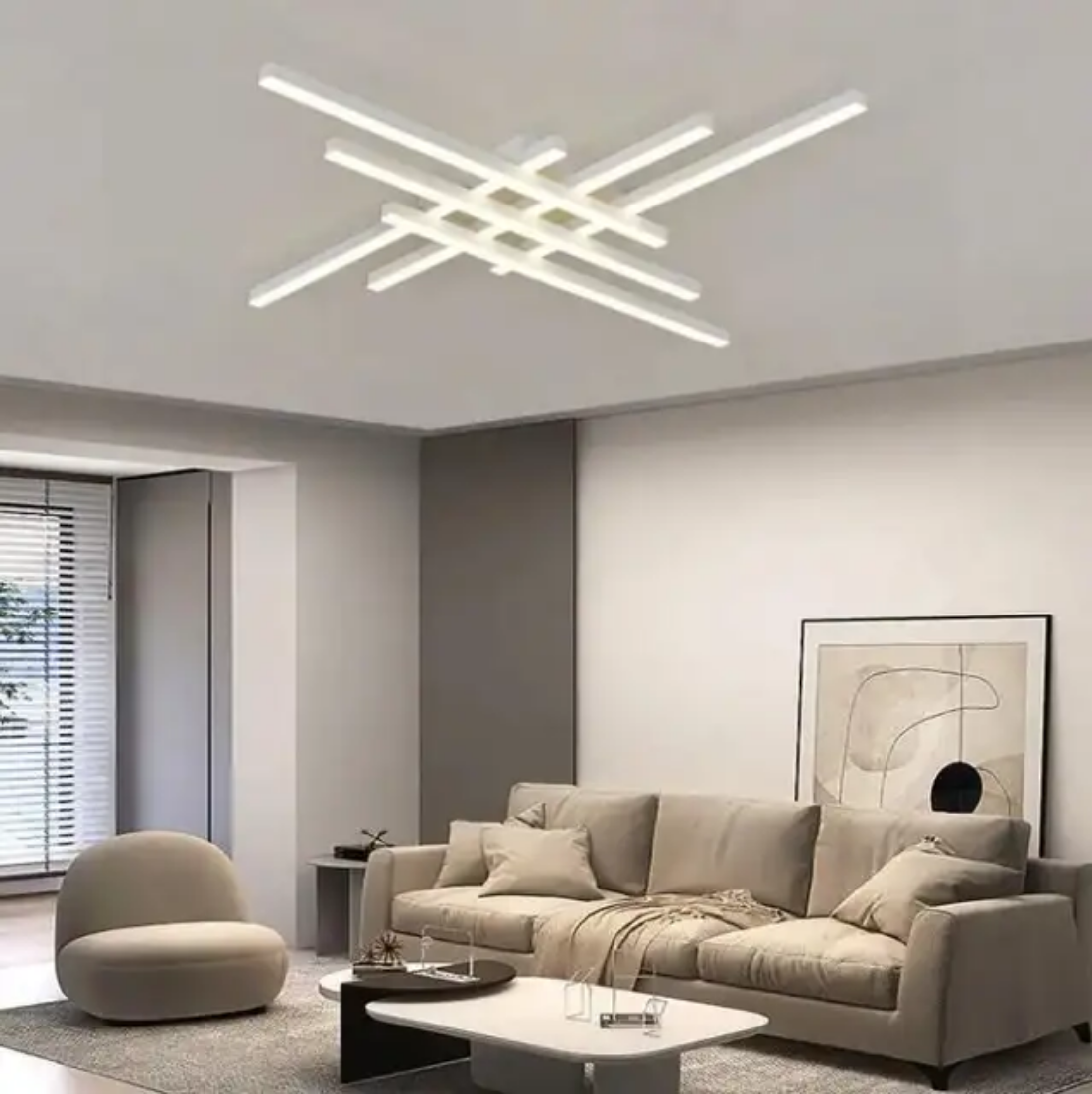 Linear dimmable ceiling lamp