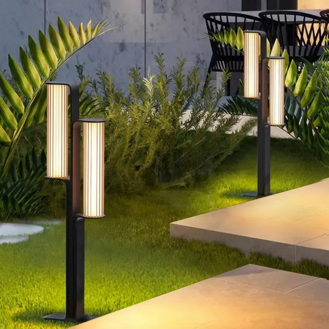 Smart outdoor led lawn lights park waterproof solar powered garden stand lamp