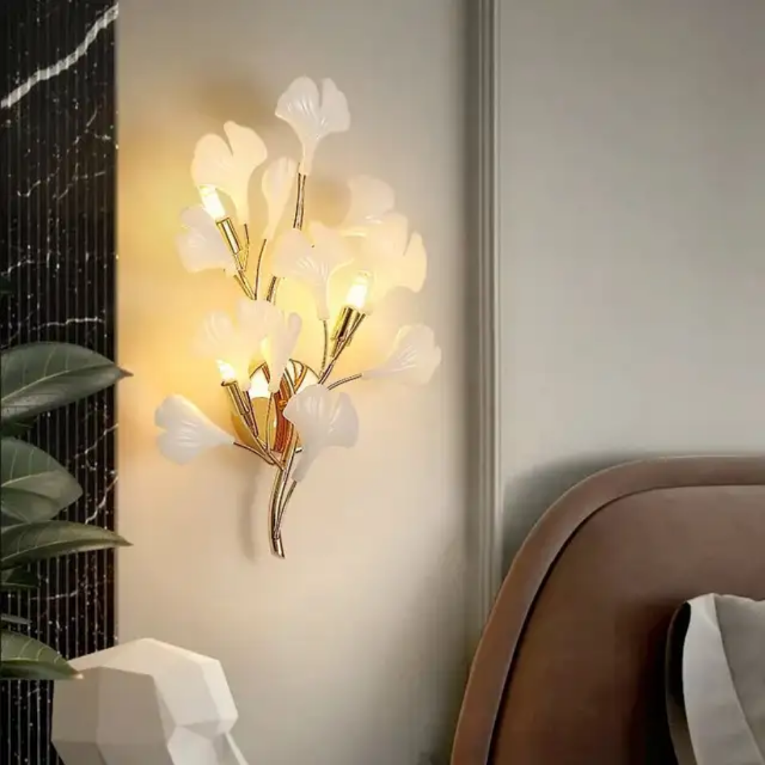 Modern Acrylic Wall Light Ginkgo Leaf