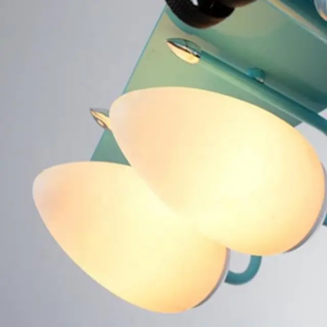 Aircraft hanging children pendant light