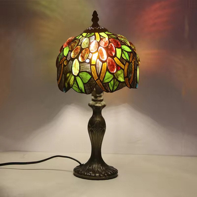 Tiffany style small table lamp