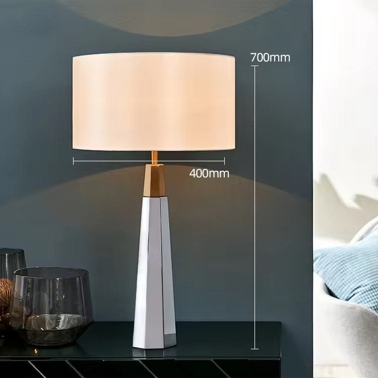 Crystal table lamp