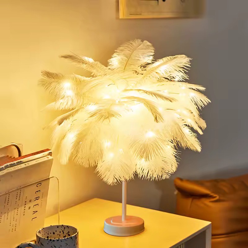 Ostrich feather table lamp