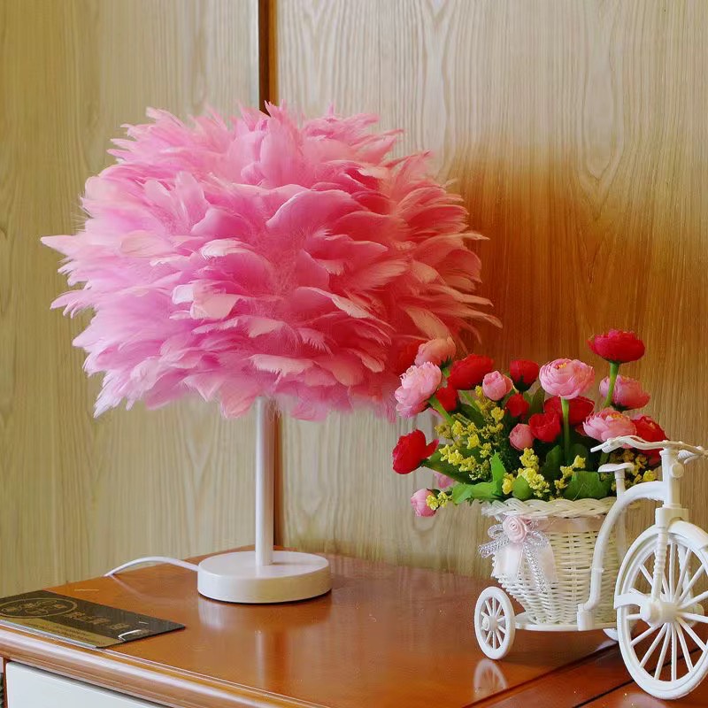 ostrich feather table nail lamp