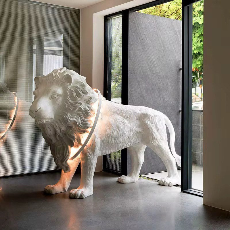 Lion luxury floor lamp