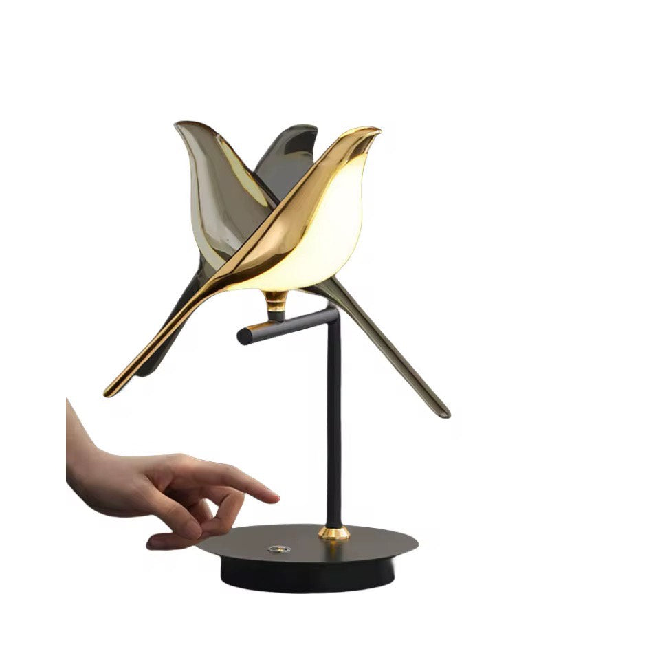 Metal bird Led Table Lamp